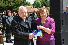 Община Ловеч връчи отличия за принос в развитието на културата по повод празника на града