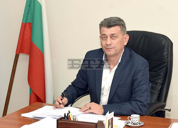 Община Лом може да напусне ВиК-Монтана, ако не получи подкрепа за многобройните аварии Община Лом може да напусне ВиК-Монтана, ако не получи подкрепа за многобройните аварии