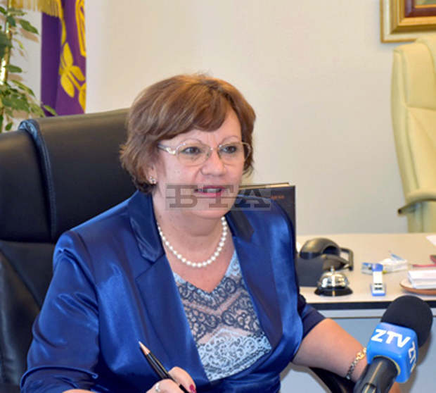 На входовете и изходите на Ловеч са поставени пет контролно-пропускателни пункта