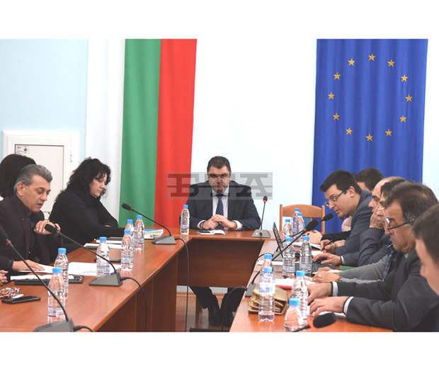 От 1 март възстановяват движението на влакове по линията Лом-Брусарци