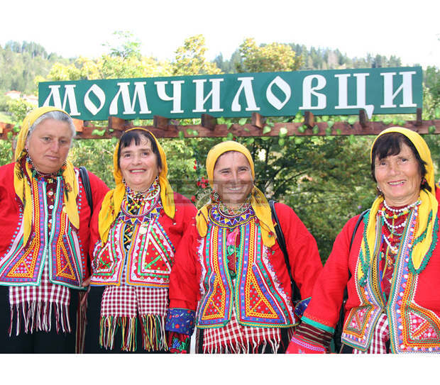 Момчиловци празнува Фестивал на киселото мляко