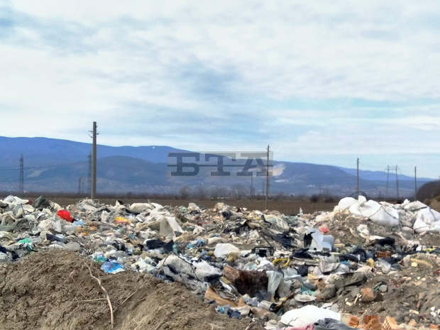 Община "Родопи" ще глобява всички собственици, на чиито терени има нерегламентирани сметища