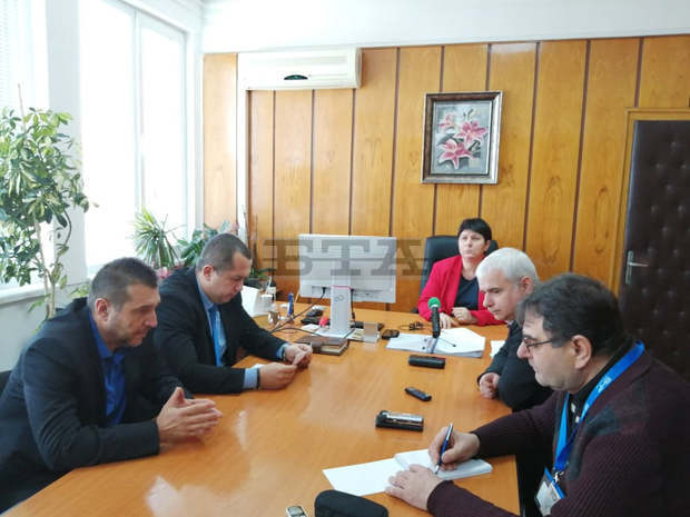 Шестима, обявени за общонационално издирване, са установени при специализирана операция в Търговище