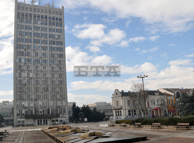 По проект на Община Видин 150 деца заминаха днес на "бяло училище" в Троян По проект на Община Видин 150 деца заминаха днес на "бяло училище" в Троян