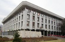 По време на аварийния ремонт на моста на р. Искър при плевенското село Чомаковци движението ще бъде по обходен маршрут