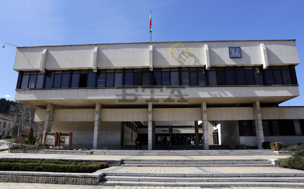 Българската община Троян и немската Елванген ще реализират съвместен проект по програма "Европа на гражданите" Българската община Троян и немската Елванген ще реализират съвместен проект по програма "Европа на гражданите"