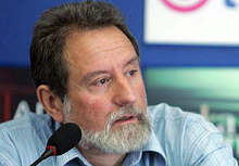 С благотворителна изложба Симитли помага на проф. Чавдар Николов