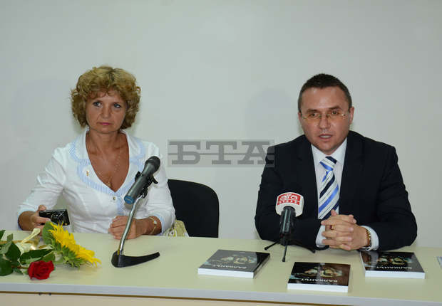 Руската писателка Светлана Савицка  представи книгата си "Балканът"   в Стара Загора 
