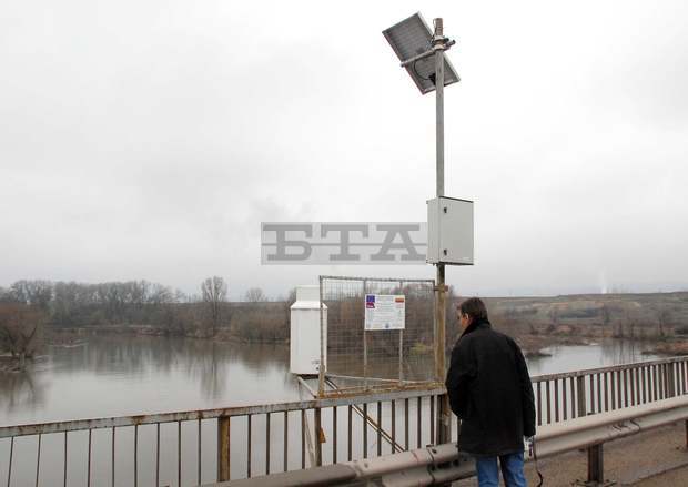 Видеокамери следят за нивото на р. Марица в границите на Пловдив Видеокамери следят за нивото на р. Марица в границите на Пловдив
