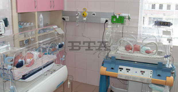 Тризнаци се родиха в Търговищката болница