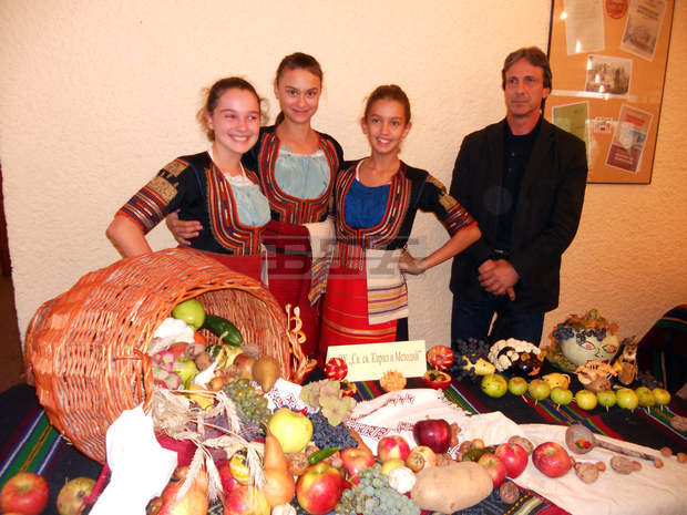 В Кюстендил продължава "Празникът на плодородието"