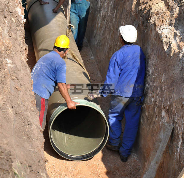 До 15 септември ще е готов резервен водопровод в Кърджали