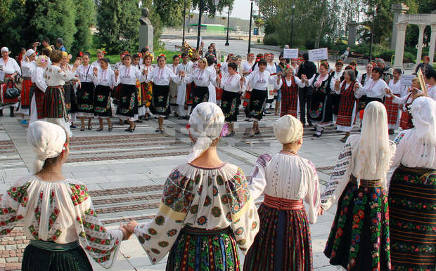 Видин бе домакин на 15-то издание на Международния фолклорен фестивал на влашката/румънската песен и танц