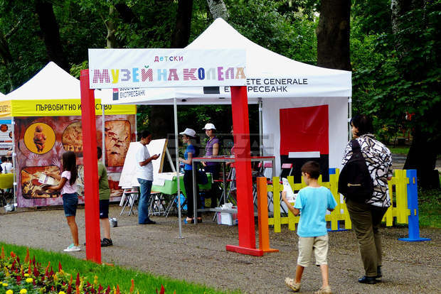 "Детски музей на колела" пристига в Русе "Детски музей на колела" пристига в Русе