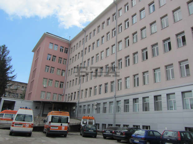 В експлоатация е пуснат 100-кубиков воден резервоар в пернишката болница