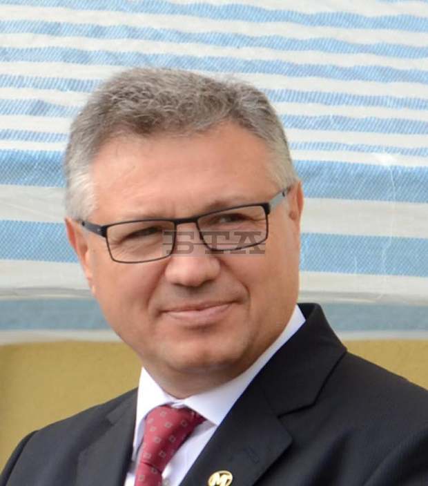 Велизар Шаламанов: Няма конфликт на интереси при подписването на меморандума между МО и Агенция NCI Велизар Шаламанов: Няма конфликт на интереси при подписването на меморандума между МО и Агенция NCI
