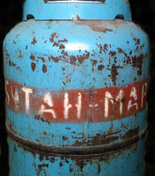 Мъж и жена са пострадали при взрив на газова бутилка в монтанското село Липен