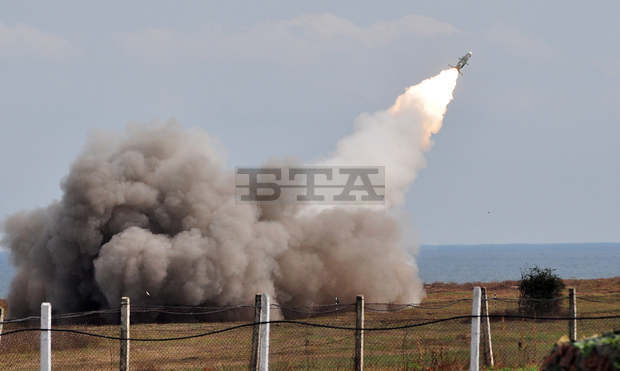 Гражданите трябва да ограничат пребиваването си в района на предстоящи военни учения край Шабла