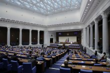 Bulgaria Adopts Law Recognizing   Sign Language as Language  in Its Own Right