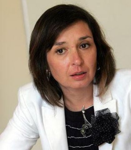 Parliament Elects Zornitsa Roussinova as Minister of Labour and Social Policy 