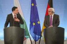 Foreign Minister Mitov Confers with German Counterpart  Steinmeier in Berlin 