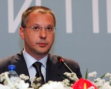Sergei Stanishev Re-elected as PES President