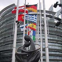 EC Postpones Reintroduction of EU Visas for US Citizens