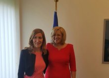 Tourism Minister Angelkova Meets with EU Regional Policy Commissioner Corina Cretu
