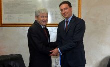 Bulgarian Foreign Minister Meets Ambassadors, Leaders of Albanian Parties in Macedonia