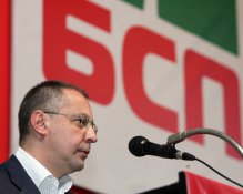 Bulgarian Socialists Distance Themselves from PES President's Approval of PM Borissov