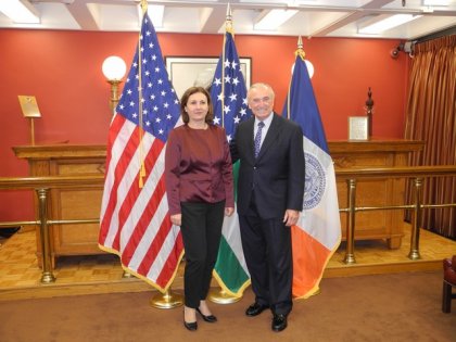 Interior Minister Buchvarova, New York City Police Commissioner Bratton Discuss Opportunities for Closer Cooperation Interior Minister Buchvarova, New York City Police Commissioner Bratton Discuss Opportunities for Closer Cooperation