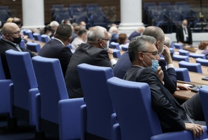 MPs Overturn Presidential Veto on Legislation Establishing Procedure for Investigation of Prosecutor General
