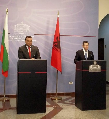 Bulgaria, Albania Sign Co-operation Agreements in Various Spheres Bulgaria, Albania Sign Co-operation Agreements in Various Spheres