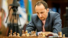 Bulgaria's Veselin Topalov Places First after Round 4 at Stavanger Chess Supertournament