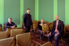 "Остава" възражда свой хит от 2004 г.