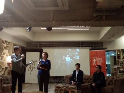 Старият превод на "Соларис" е от руски език, затова в текста липсват цели фрагменти