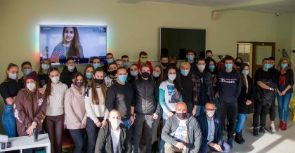 Дъщерята на Боян Петров се включи в дискусия за филма за баща й Дъщерята на Боян Петров се включи в дискусия за филма за баща й