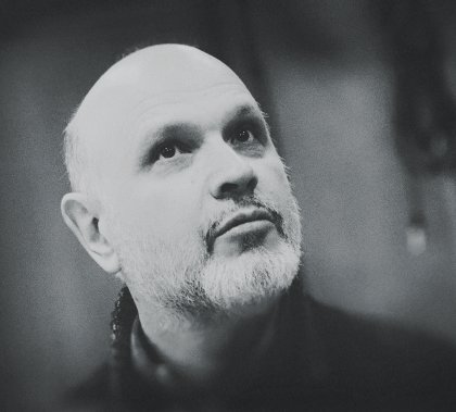 Антони Дончев представя новия си проект "3uP" в Софийската градска галерия