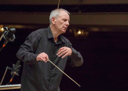 Почина маестро Станислав Ушев Почина маестро Станислав Ушев