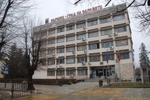 Община Вършец и дарител изградиха пенсионерски клуб в село Драганица