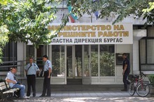 Пожар е горял в бившия завод по роботика край Равда