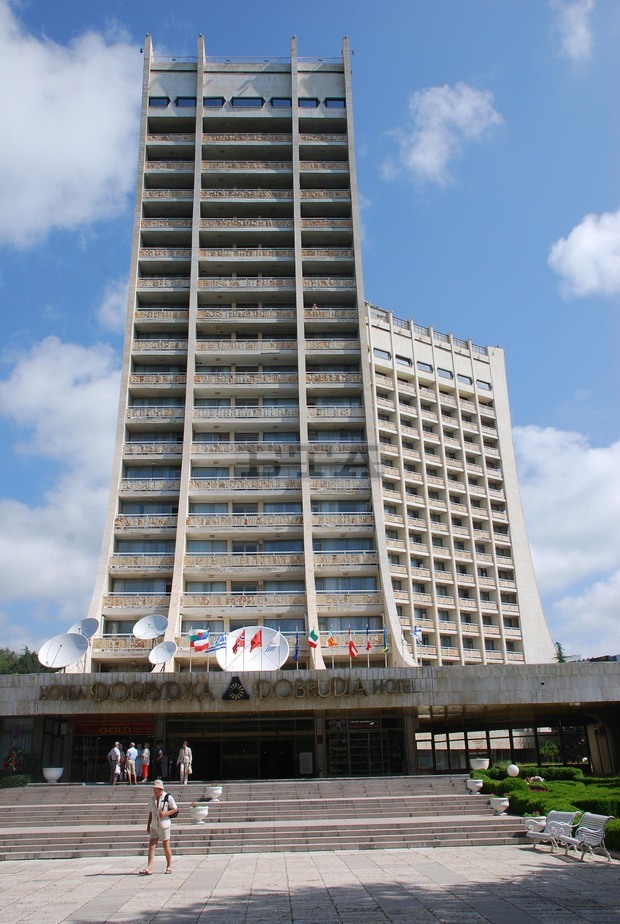 В Албена има 185 туристи на фалиралия руски туроператор НЕВА В Албена има 185 туристи на фалиралия руски туроператор НЕВА