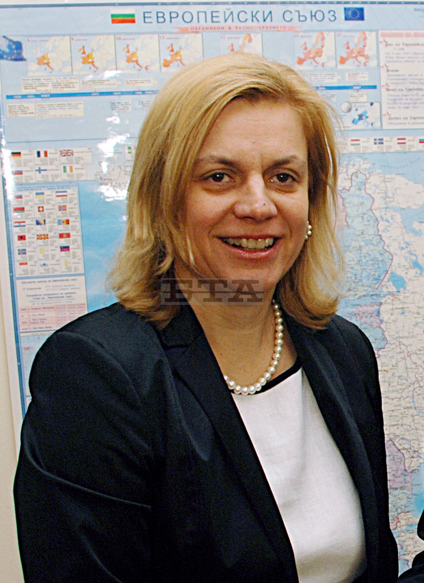 Министър Терзиева ще присъства на въвеждането  в експлоатация на нови тролейбуси  на столичния градски транспорт