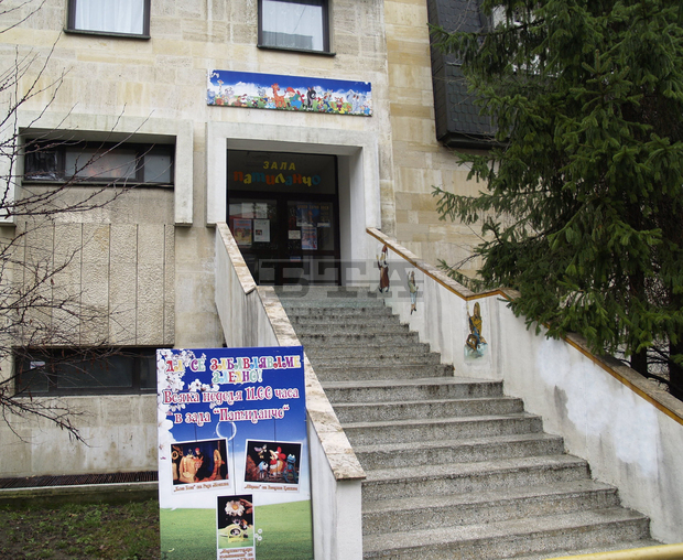 Повече от 107 000 лева са приходитеот билети на Шуменския театър запървите шест месеца на годината 