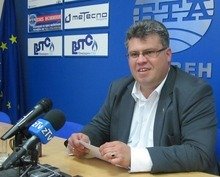 Общинският съвет в Плевен се отказа временно да отдаде под наем новия покрит плувен комплекс в центъра на града