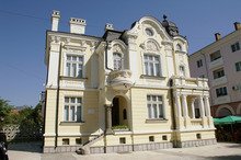 Посланикът на Казахстан ще открие фотоизложба в Сливен