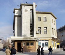 В Регионалната библиотека в Ямбол бе открита изложба под наслов "Жената през погледа на художници и писатели"