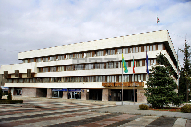 Спряна е реконструкцията на централната градска част на Ямбол Спряна е реконструкцията на централната градска част на Ямбол