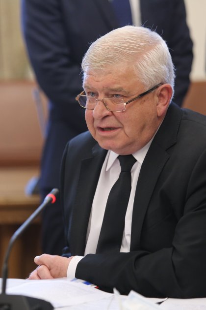 Finance Minister Expects Bulgaria to Join Eurozone in 2024 Finance Minister Expects Bulgaria to Join Eurozone in 2024