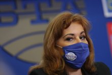 Prosecuting Magistracy Gives Up on Trial against Bulgarian Pharmaceutical Union Head Serbezova